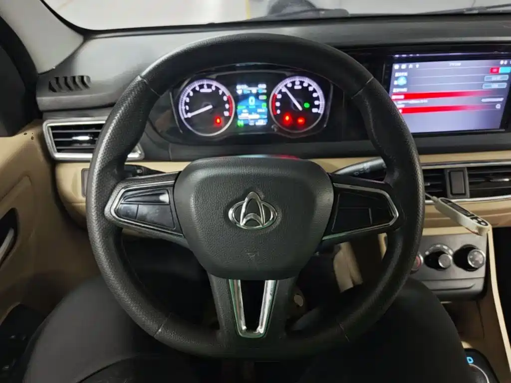 Kuayue Kuayue Star V7 EV — миниатюра 11