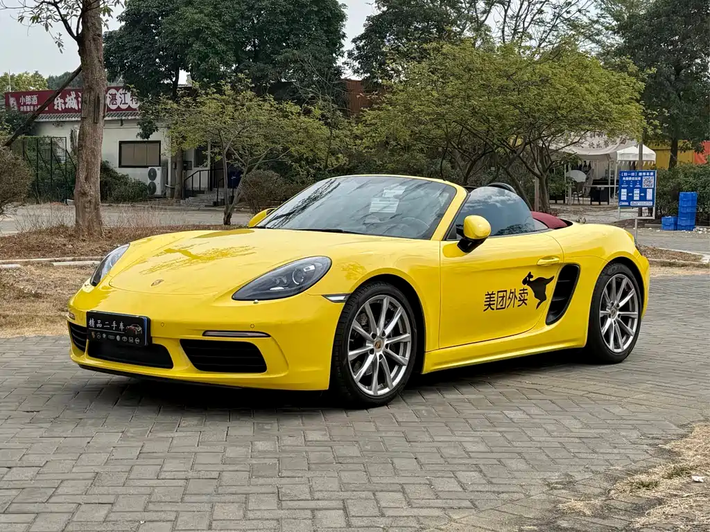 PORSCHE 718