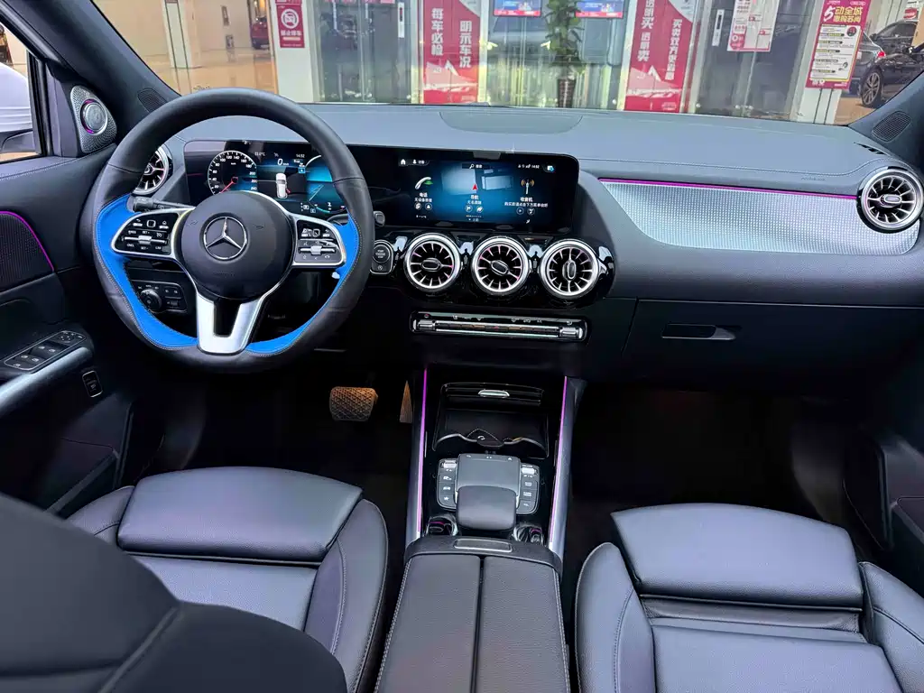 Mercedes-Benz GLA — миниатюра 13