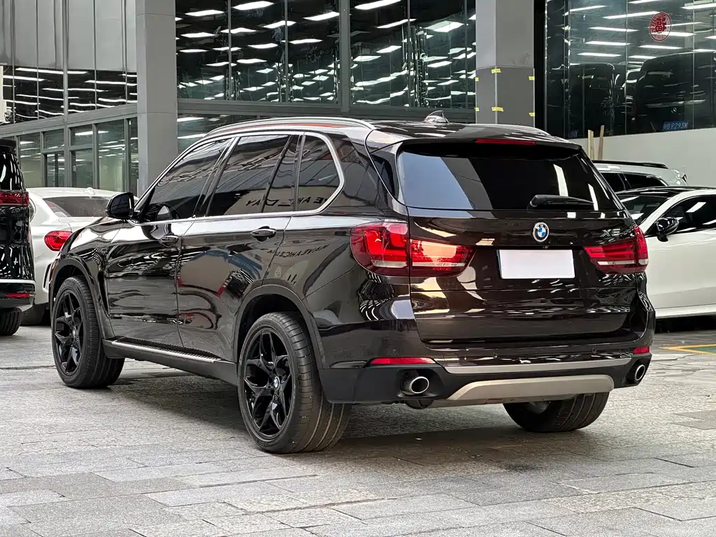 BMW X5 (Import) — миниатюра 14