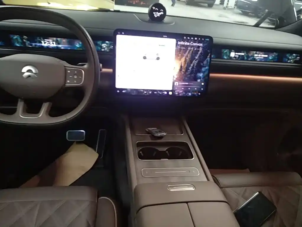 NIO ES8 — миниатюра 14