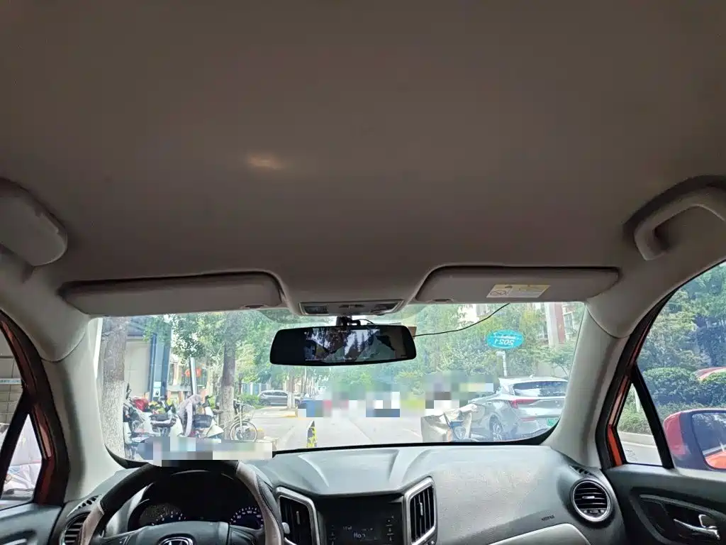 Changan CS15 — миниатюра 19