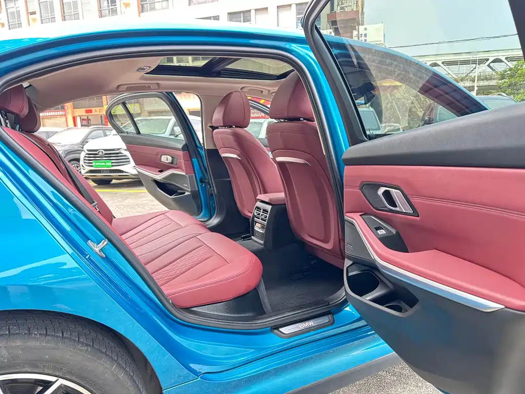 BMW i3 — миниатюра 9