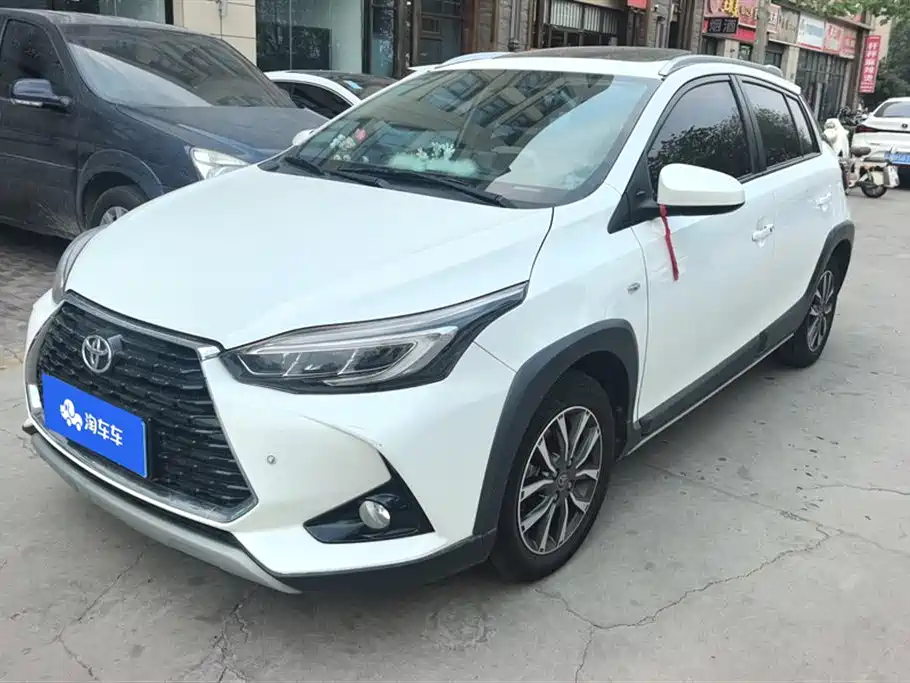 Toyota Yaris L 2020