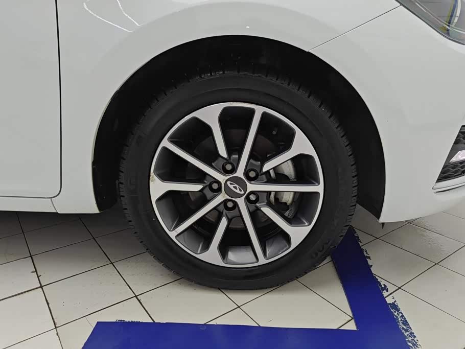 CHERY Arrizo 5 1.5 л 2023 г. Белый, пробег 46500 км