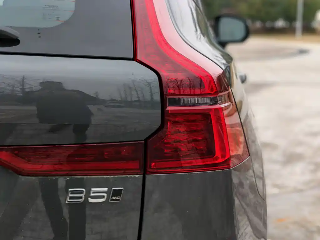 Volvo XC60 2026 B5 Sport