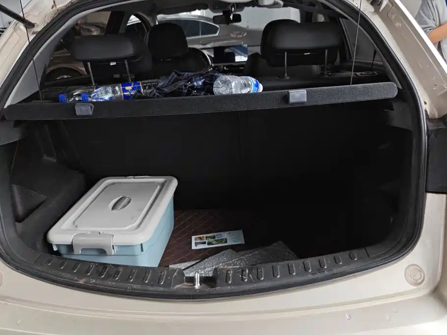 Geely Vision X3 — миниатюра 4