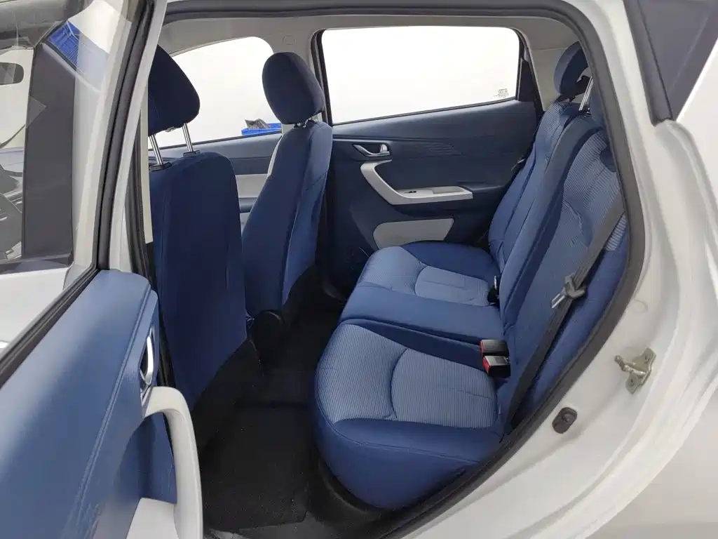 Changan Benben E-Star — миниатюра 15