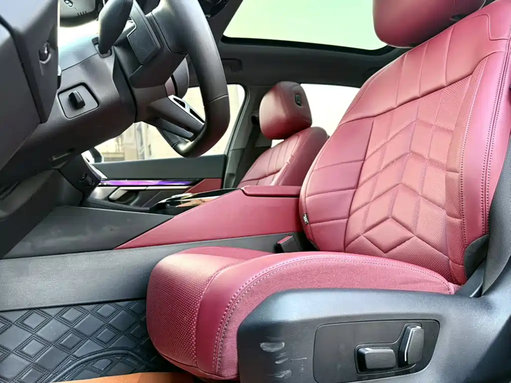 BMW 5 Series — миниатюра 16