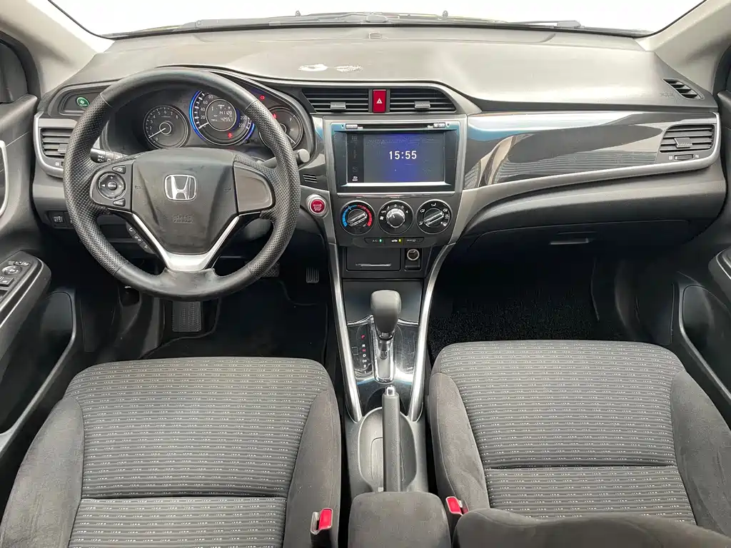 Honda Crider 2015 1.8L AT