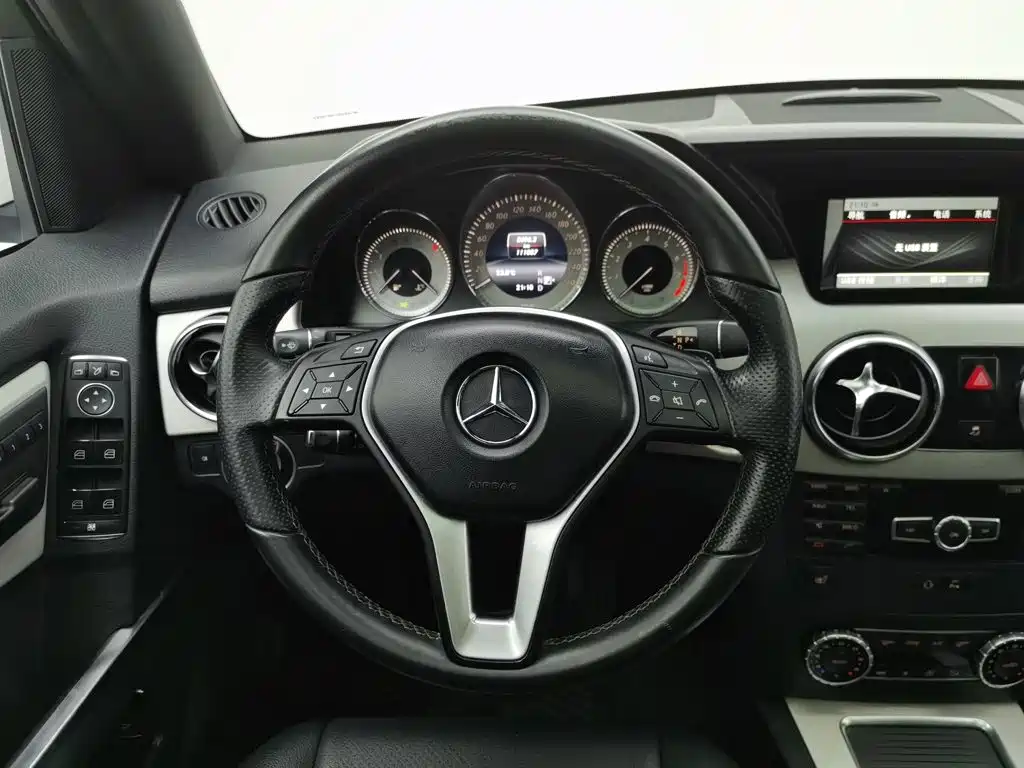 Mercedes-Benz GLK-Class — миниатюра 11