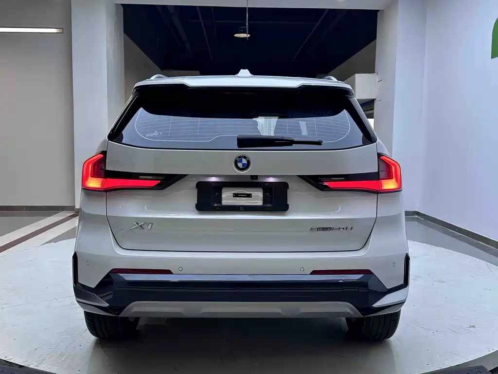 BMW X1 2023 sDrive20Li X