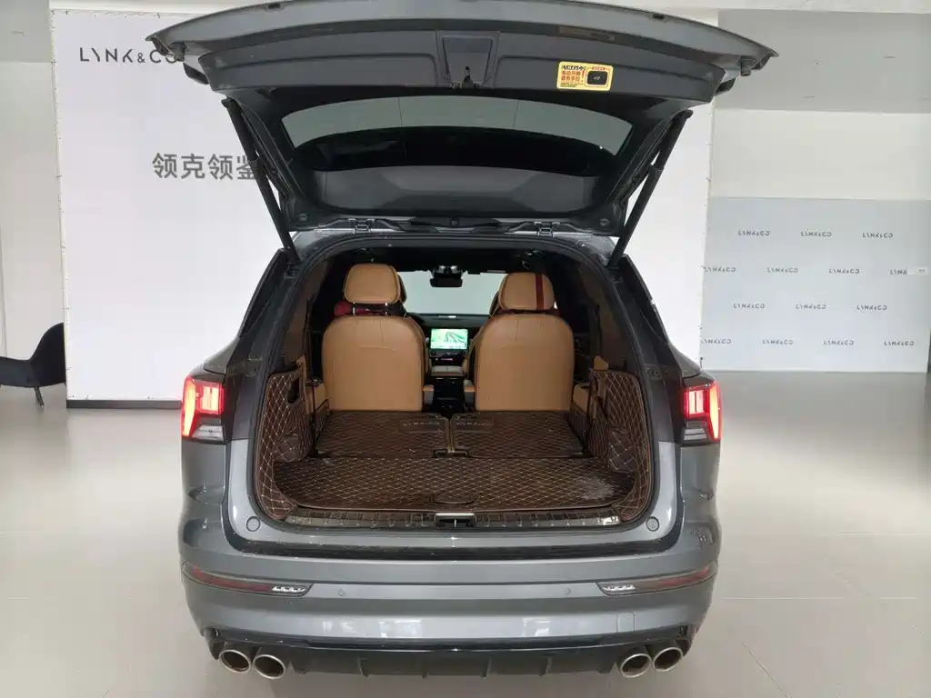 Lynk & Co 09 — миниатюра 14