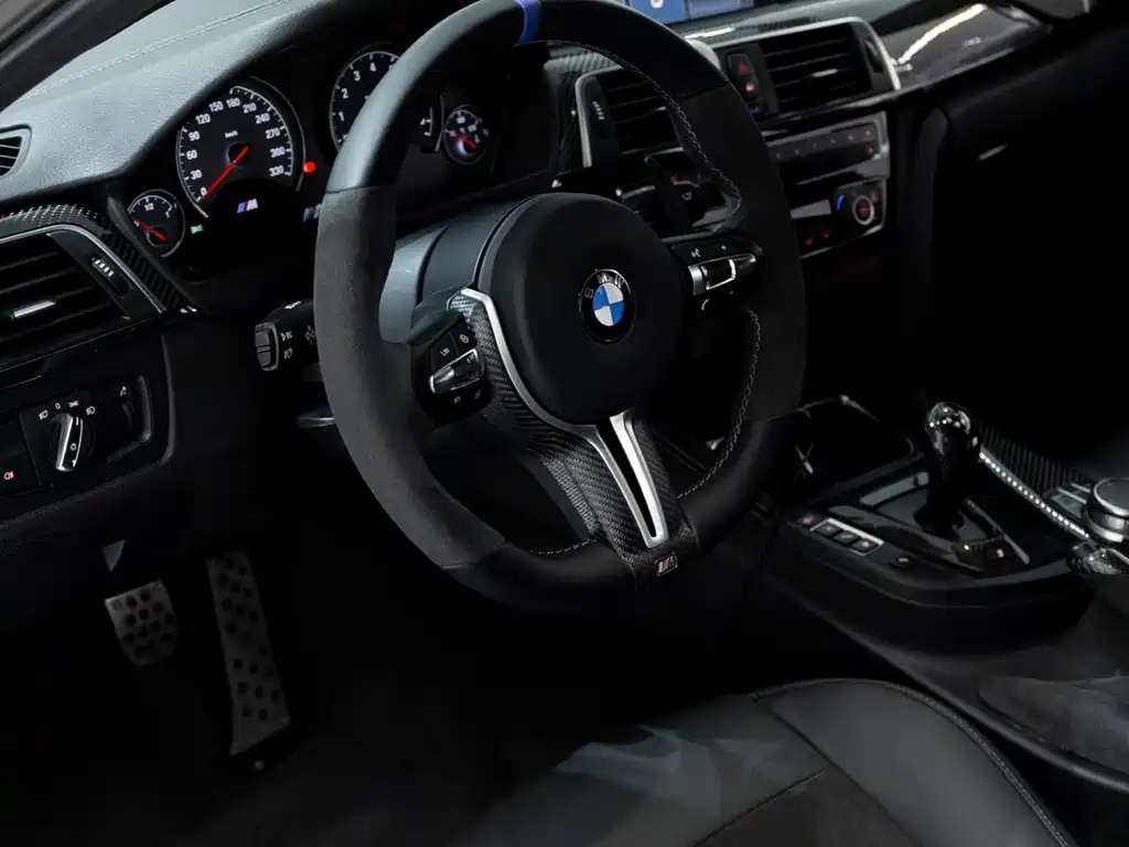 BMW M3 — миниатюра 11