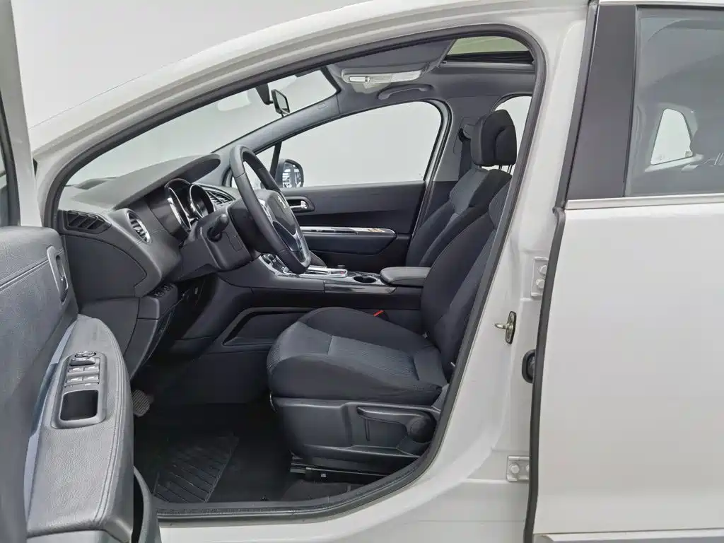 Peugeot 3008 — миниатюра 10