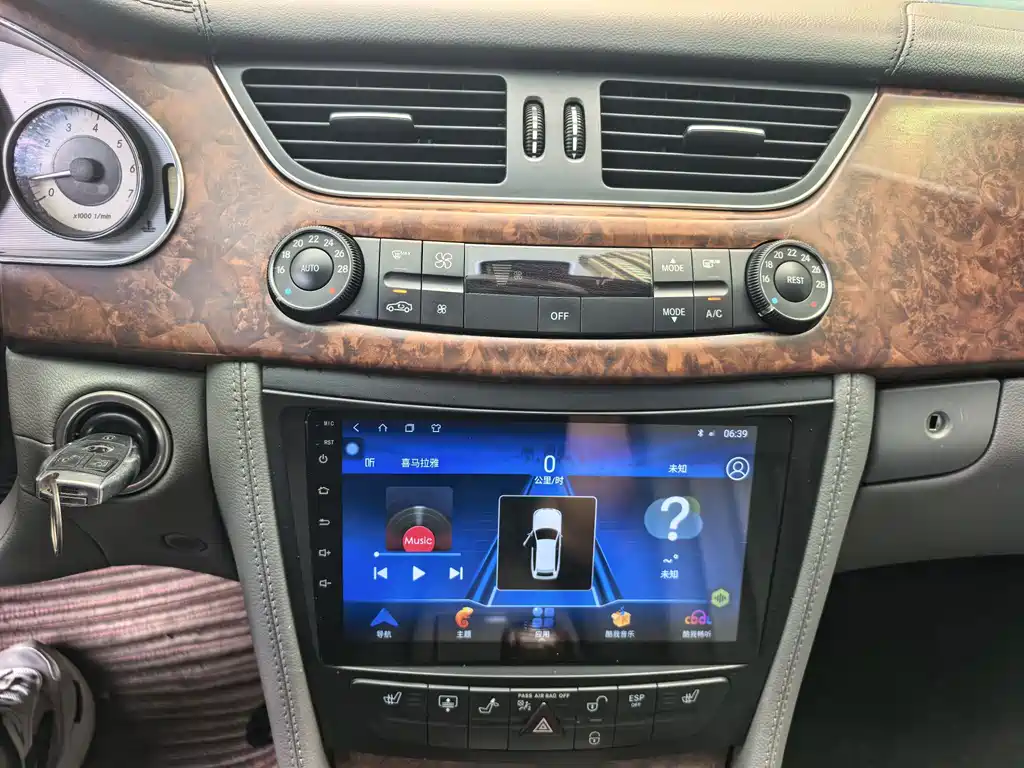 Mercedes-Benz CLS — миниатюра 14