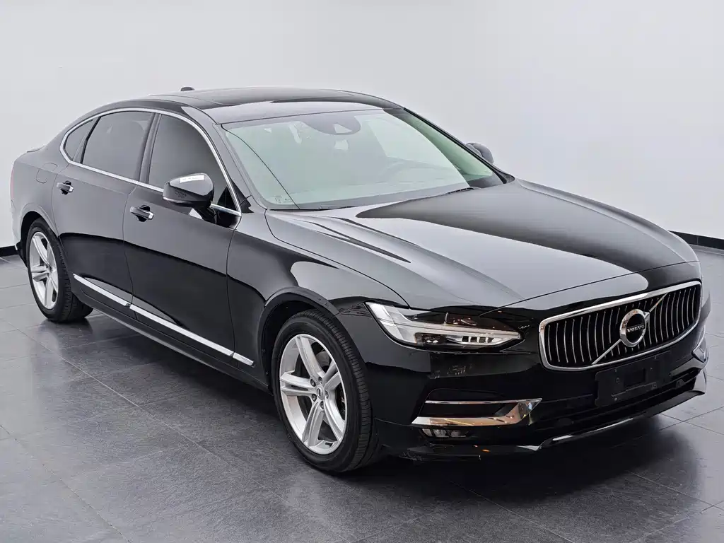 Volvo S90 — миниатюра 3