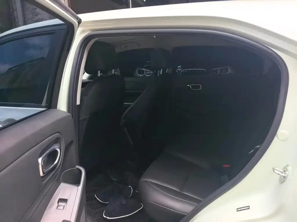 Honda Vezel — миниатюра 5