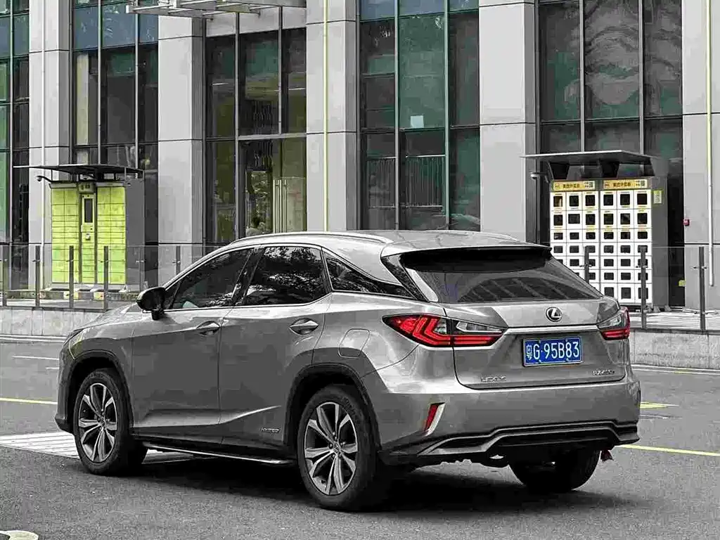 Lexus RX — миниатюра 3