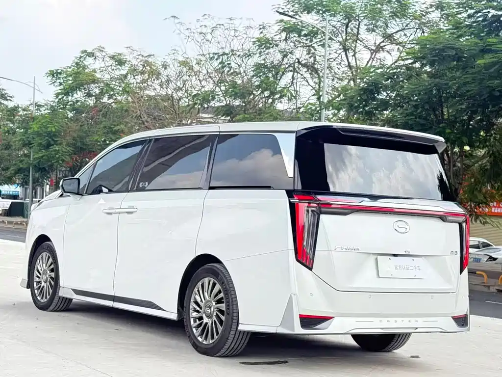 GAC Trumpchi M8 2023 — фото 5