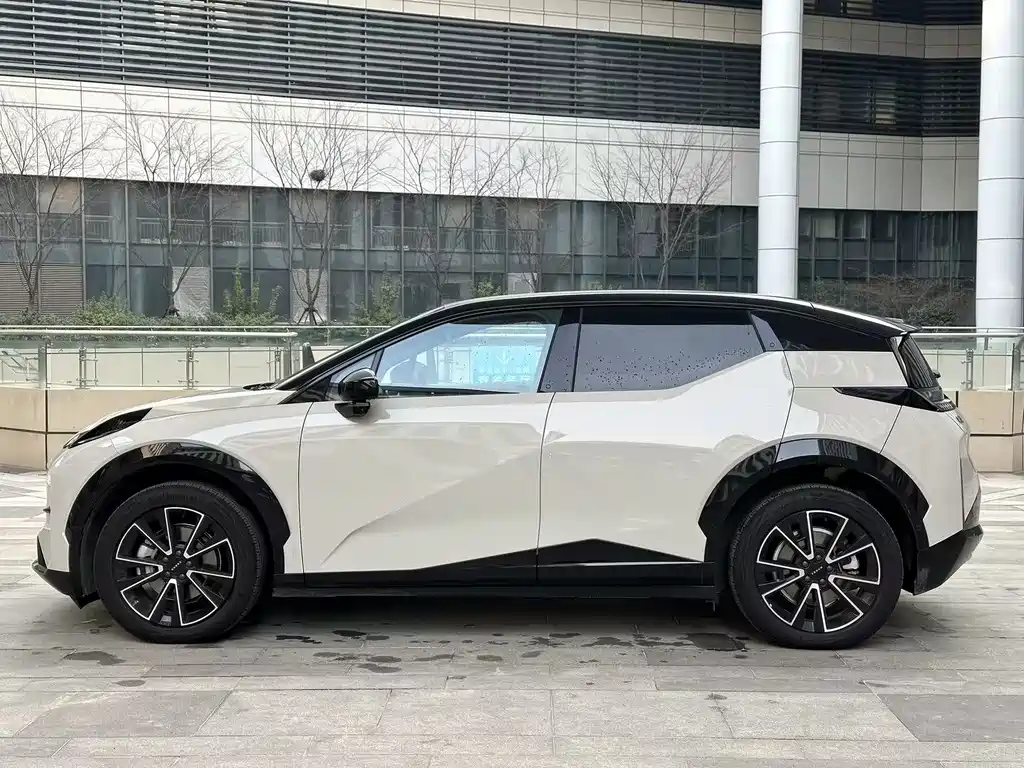 ZEEKR EXTREME KRYPTON X