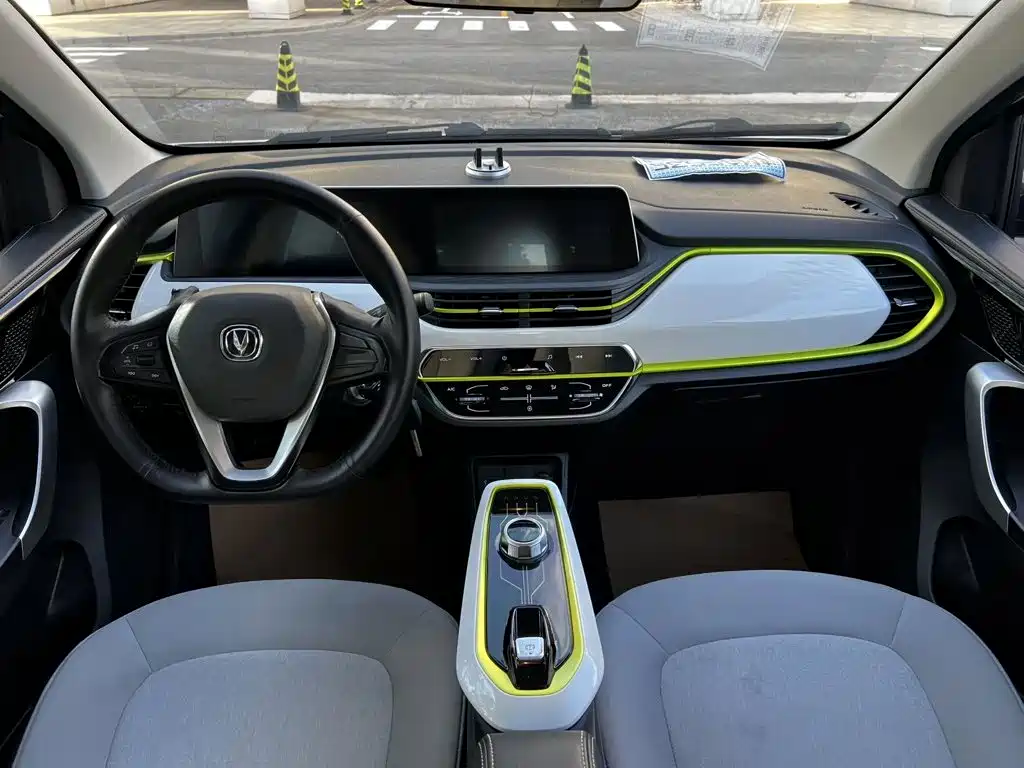 Changan Benben E-Star — миниатюра 12