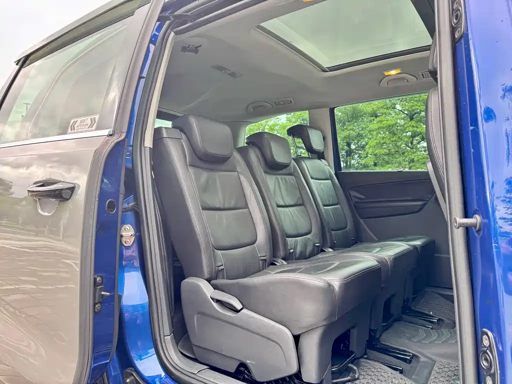 Volkswagen Sharan — миниатюра 9