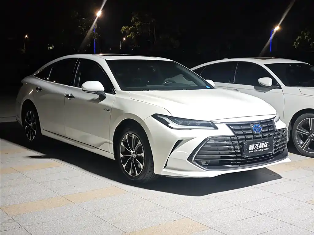 Toyota Avalon — миниатюра 3