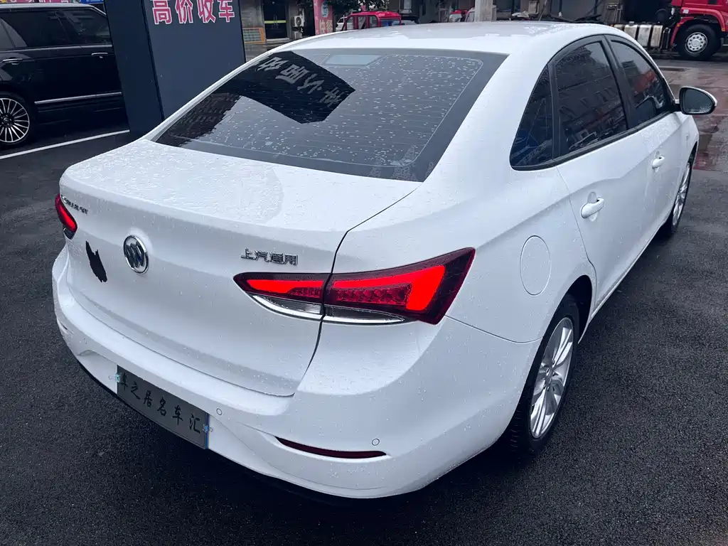 Buick Excelle — миниатюра 3