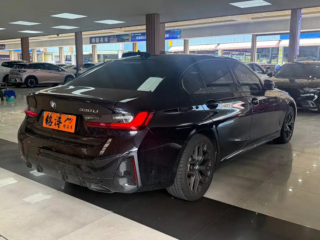 BMW 3 Series 3 2025 330Li M Sport