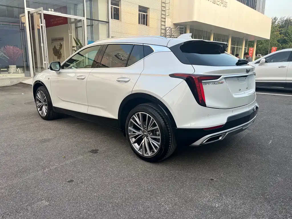 Cadillac GT4 — миниатюра 15
