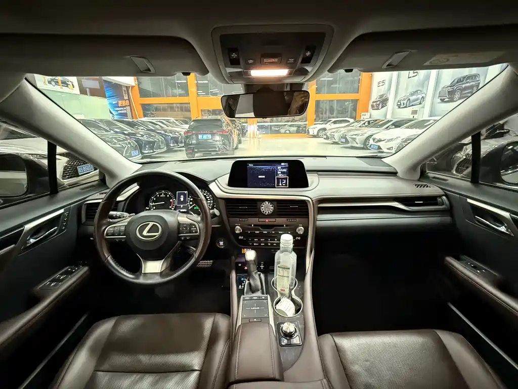 Lexus RX — миниатюра 7