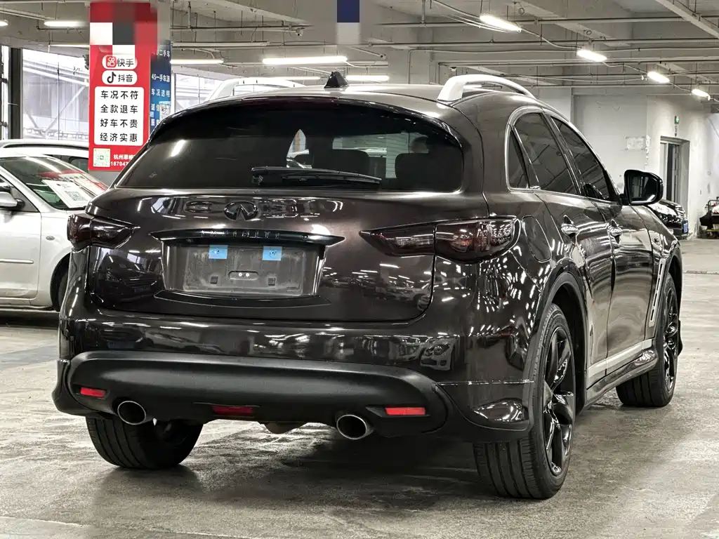 Infiniti FX — миниатюра 4