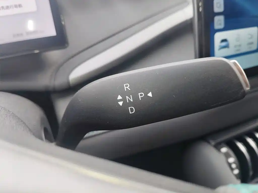 BYD Yuan Plus — миниатюра 14