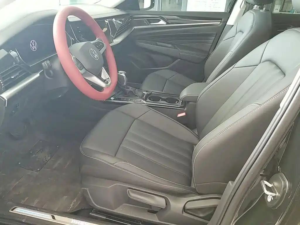 Volkswagen 帕萨特插电混动 — миниатюра 15