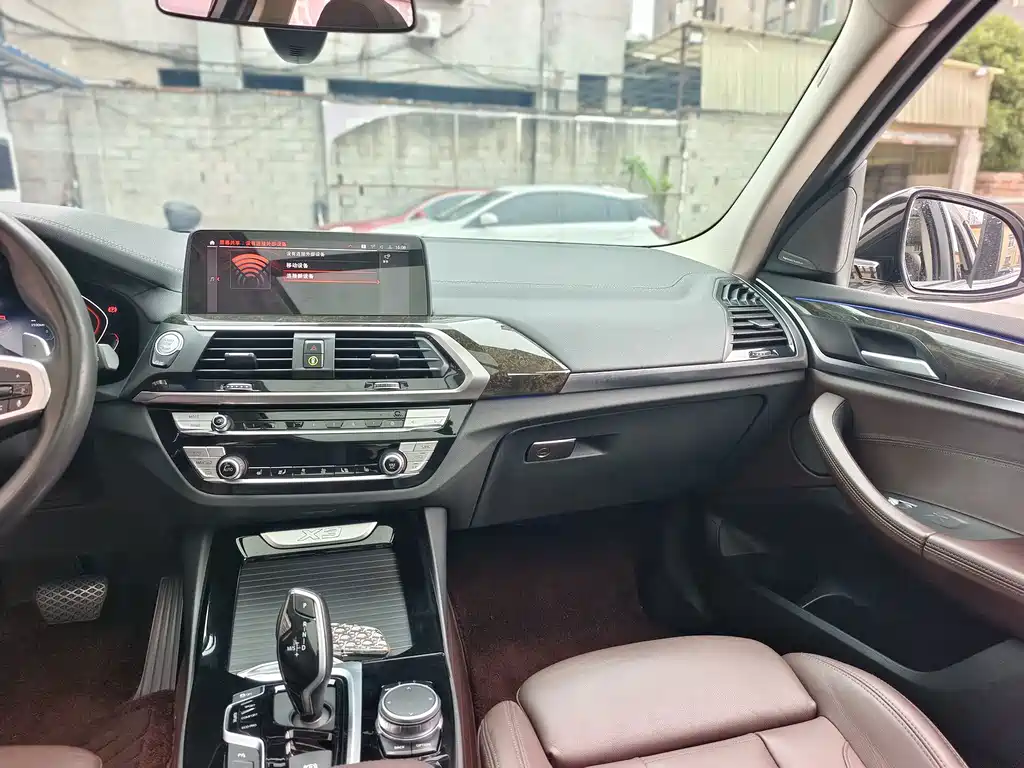 BMW X3 — миниатюра 7