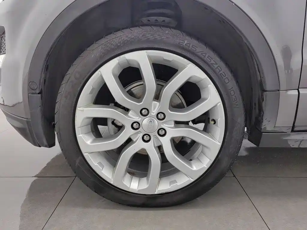 Land Rover Evoque (Import) — миниатюра 17