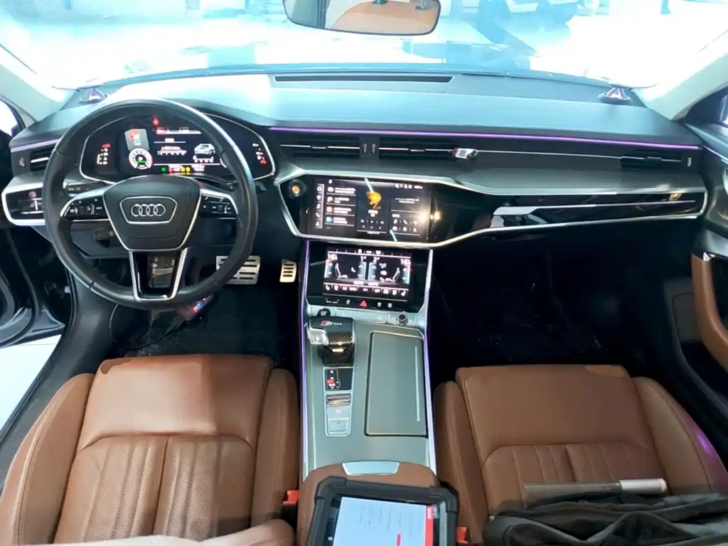 Audi A6L — миниатюра 10