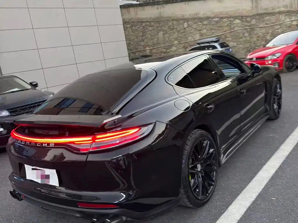 Porsche Panamera — миниатюра 4