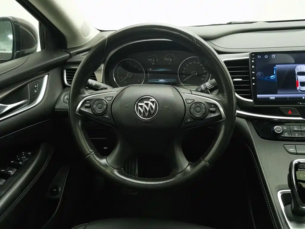 Buick LaCrosse — миниатюра 11
