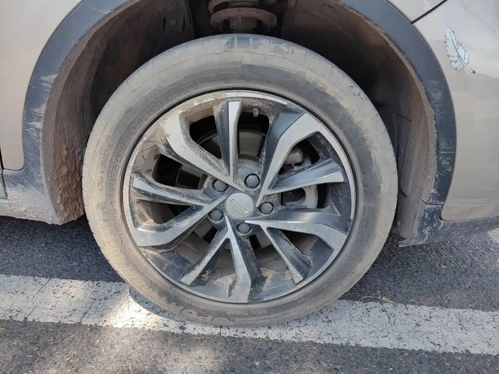 Geely Emgrand GS — миниатюра 24