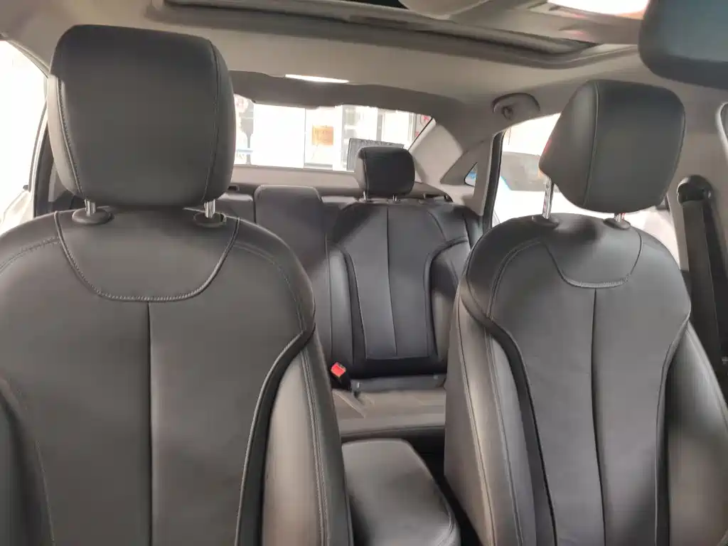 Buick Excelle — миниатюра 8