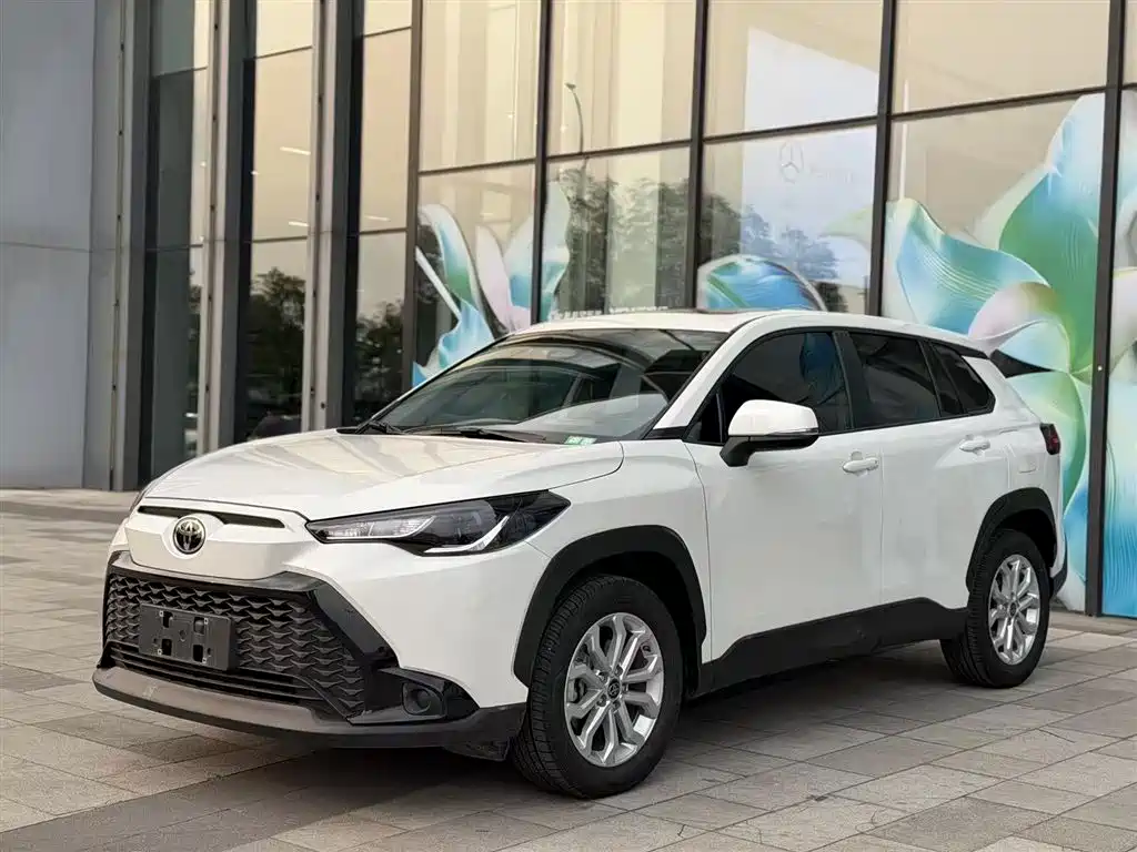 Toyota Frontlander 2024