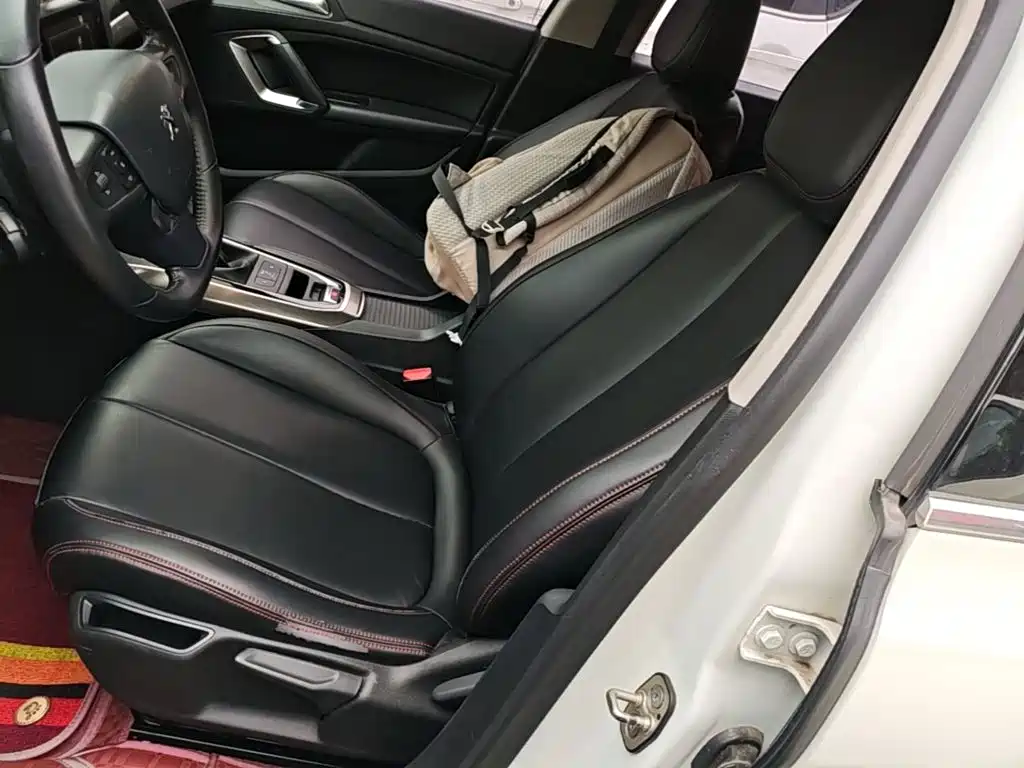 Peugeot 408 — миниатюра 15