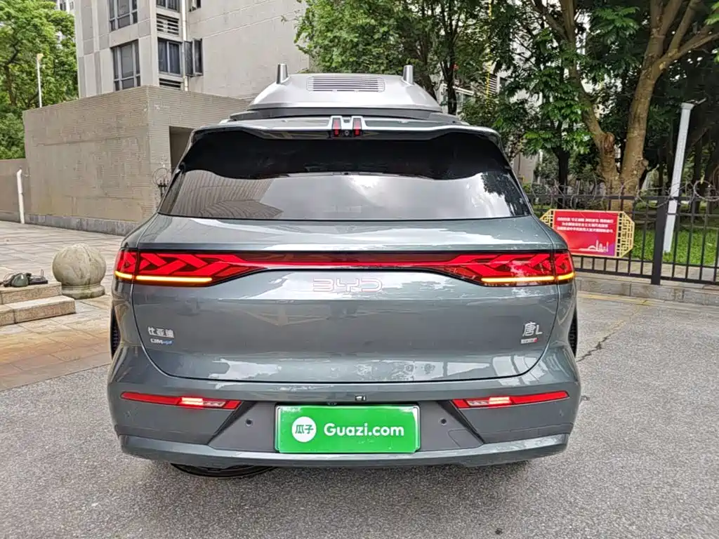 BYD Tang L L 2025 DM 175KM