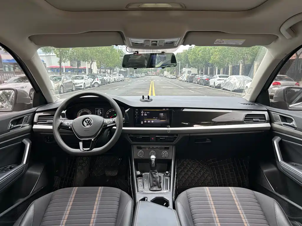 Volkswagen Lavida — миниатюра 15