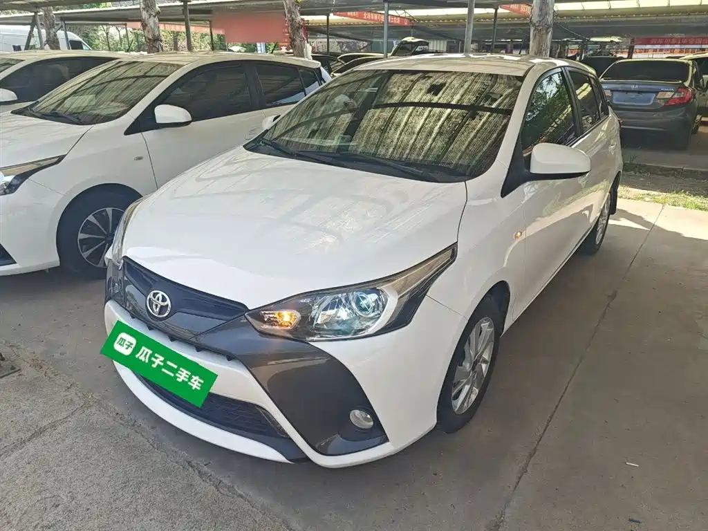 Toyota Yaris L 2016
