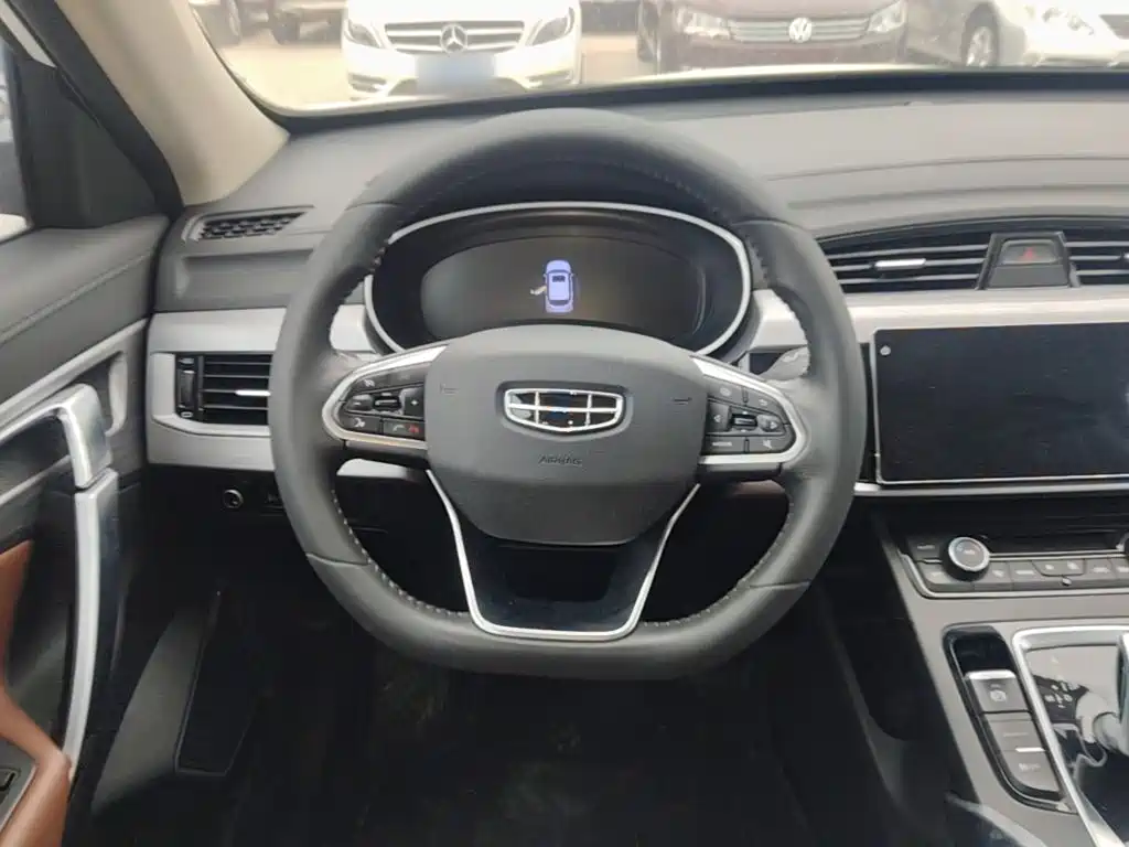 Geely Boyue — миниатюра 11