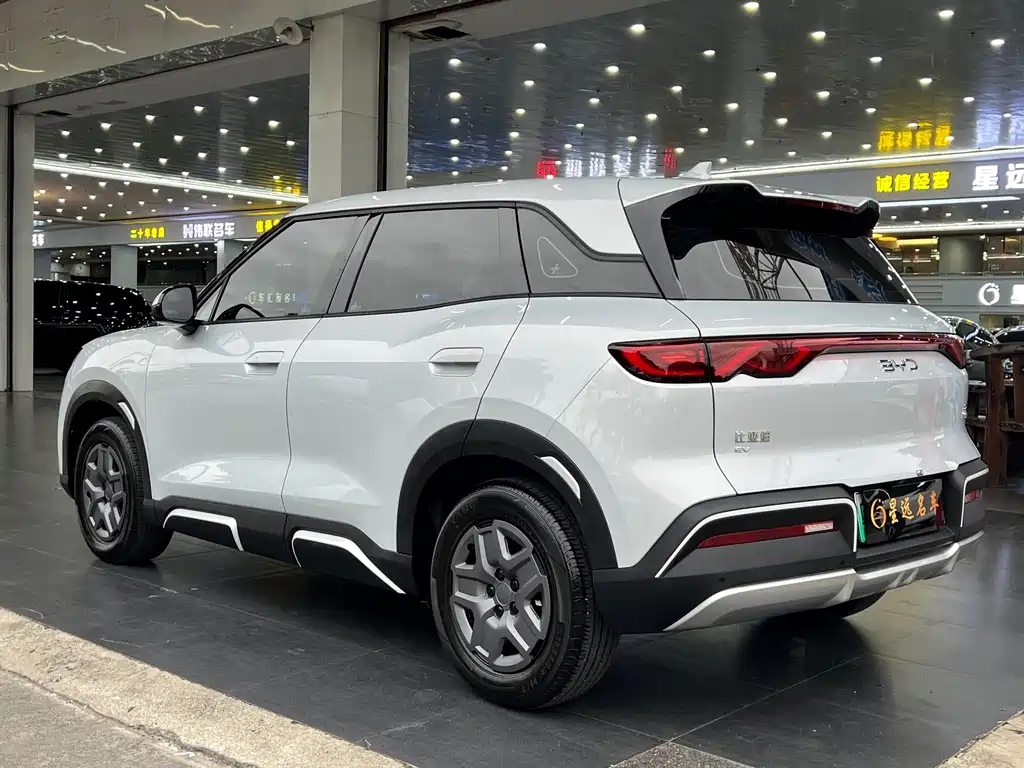 BYD Yuan UP — миниатюра 16