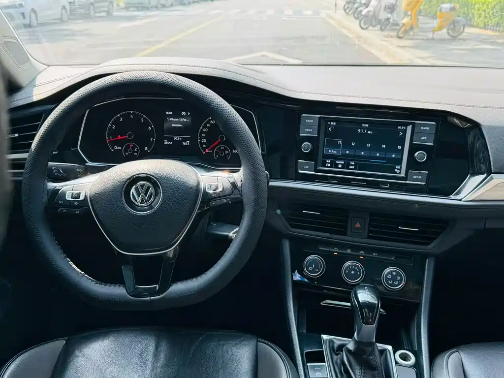 Volkswagen Sagitar — миниатюра 5